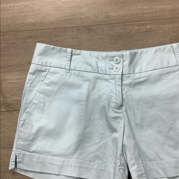 Women's The Limited 2 XS Shorts Chino Khakis Pastel Light Blue Stretch NWOT - Picture 5 of 6